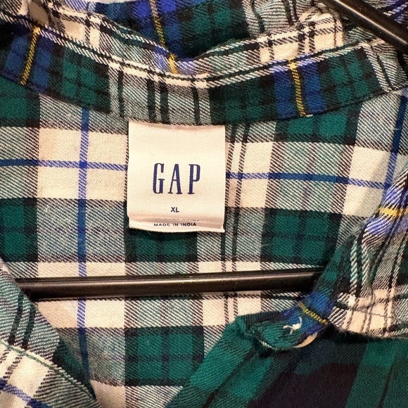 GAP Women’s  - Green and Blue flannel  button up shirt - Picture 2 of 2